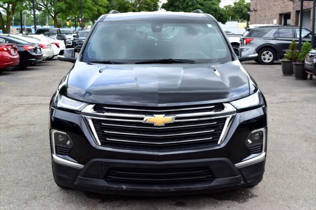 used 2023 Chevrolet Traverse car, priced at $23,995
