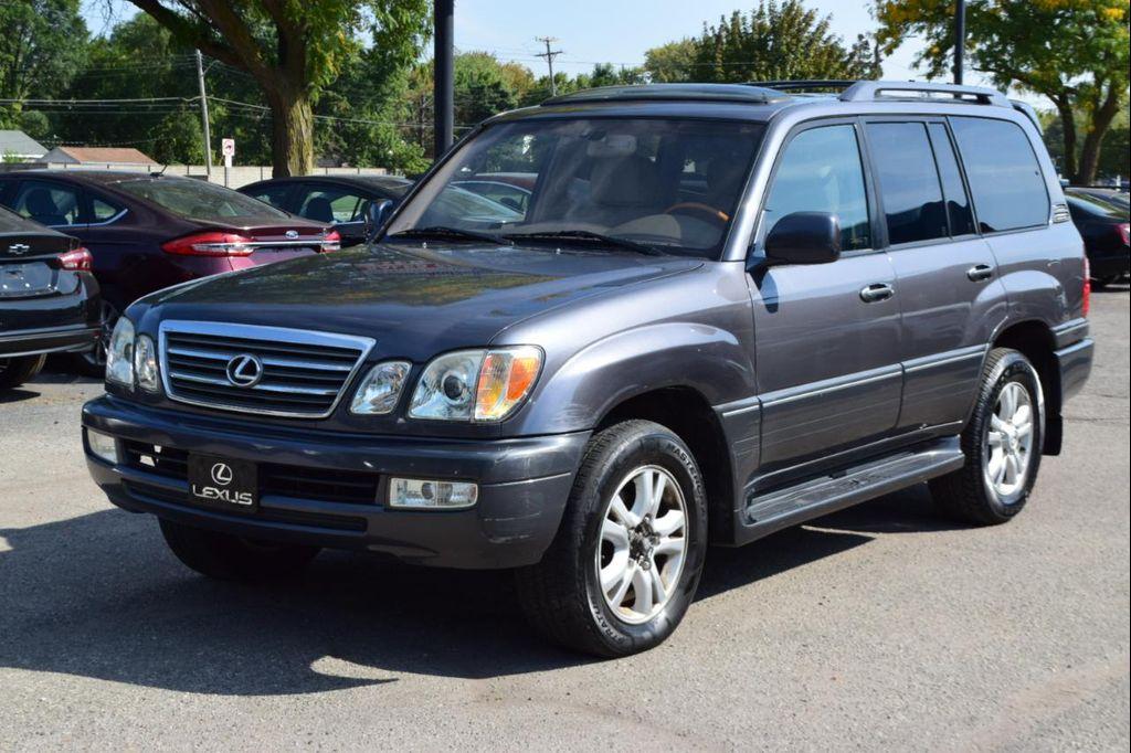used 2004 Lexus LX 470 car, priced at $13,995
