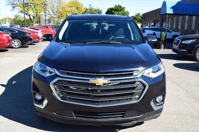 used 2020 Chevrolet Traverse car, priced at $17,500