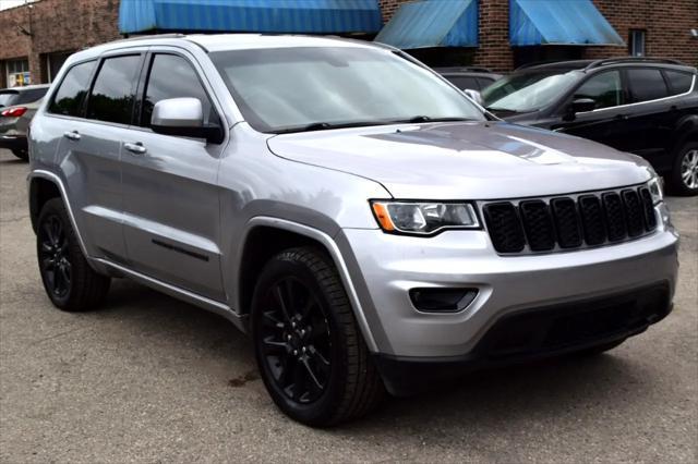 used 2018 Jeep Grand Cherokee car, priced at $15,500