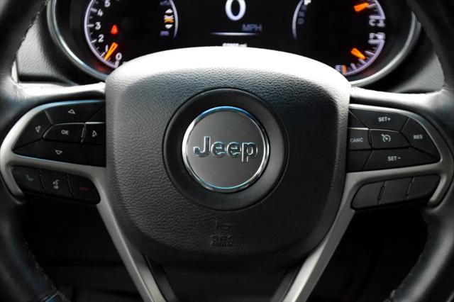 used 2018 Jeep Grand Cherokee car, priced at $15,500