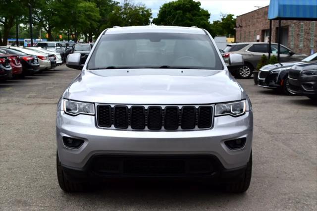 used 2018 Jeep Grand Cherokee car, priced at $15,500
