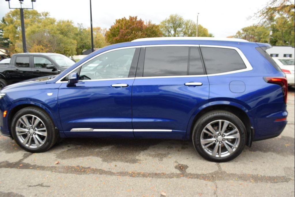 used 2023 Cadillac XT6 car, priced at $29,995