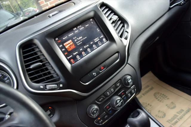 used 2019 Jeep Cherokee car, priced at $13,995