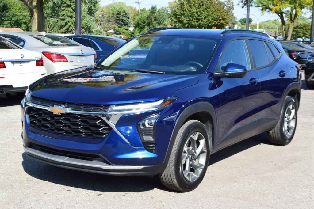 used 2024 Chevrolet Trax car, priced at $14,995