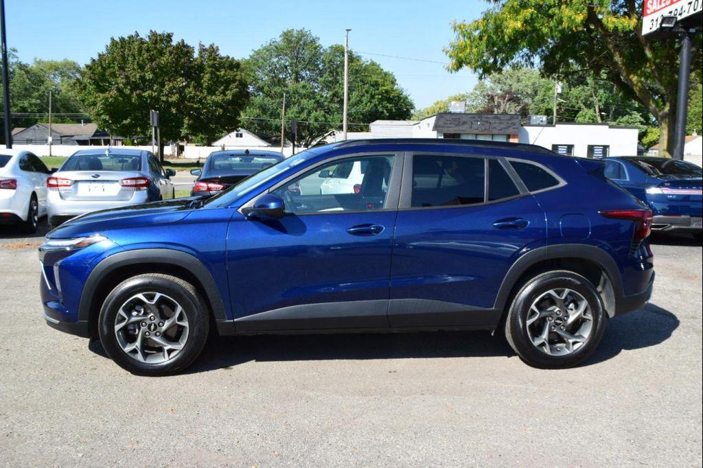 used 2024 Chevrolet Trax car, priced at $14,995