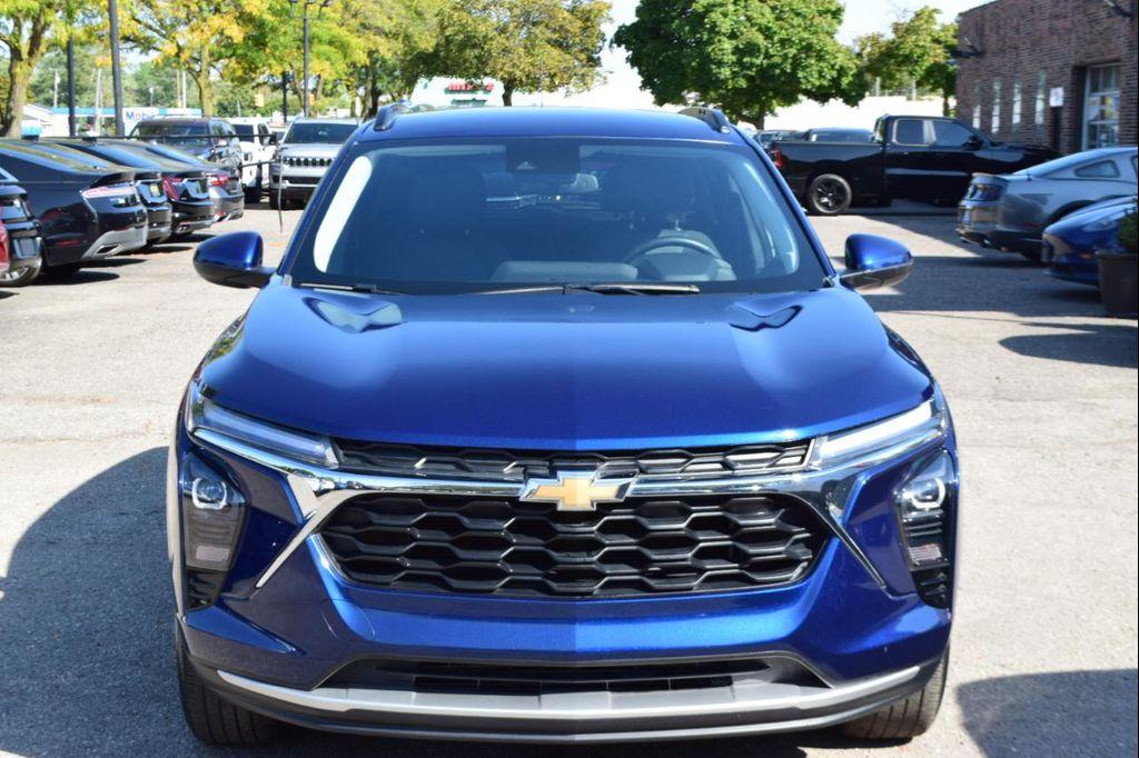 used 2024 Chevrolet Trax car, priced at $14,995
