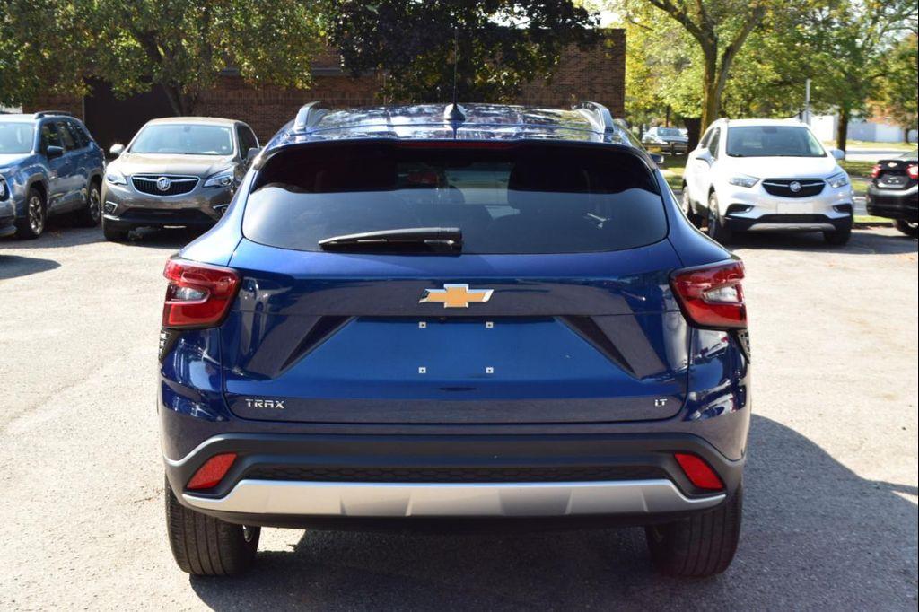 used 2024 Chevrolet Trax car, priced at $14,995
