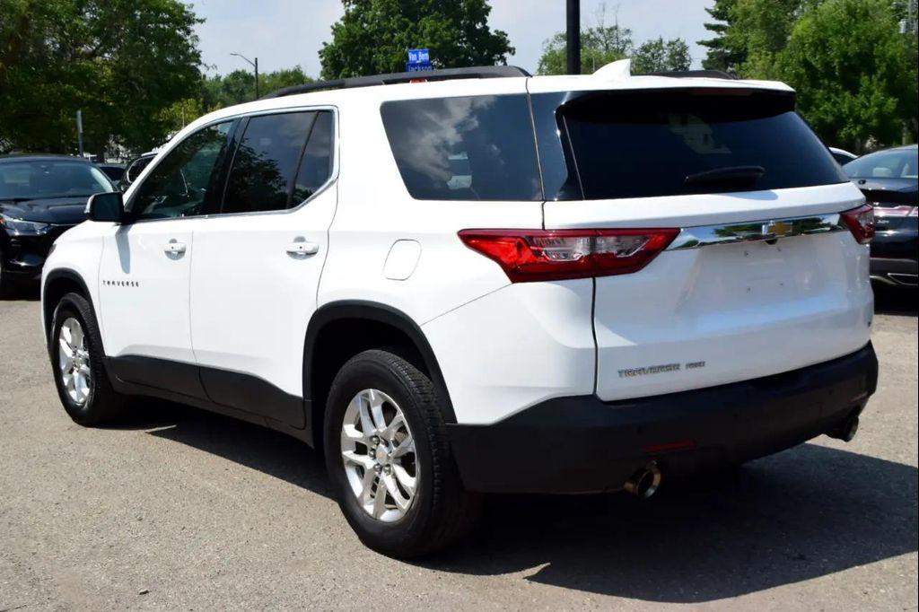 used 2021 Chevrolet Traverse car, priced at $18,500