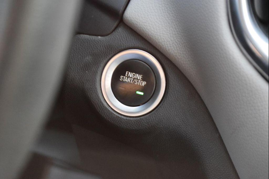 used 2020 Chevrolet Equinox car, priced at $12,995