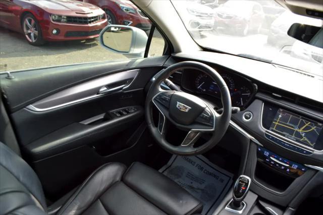 used 2017 Cadillac XT5 car, priced at $12,995