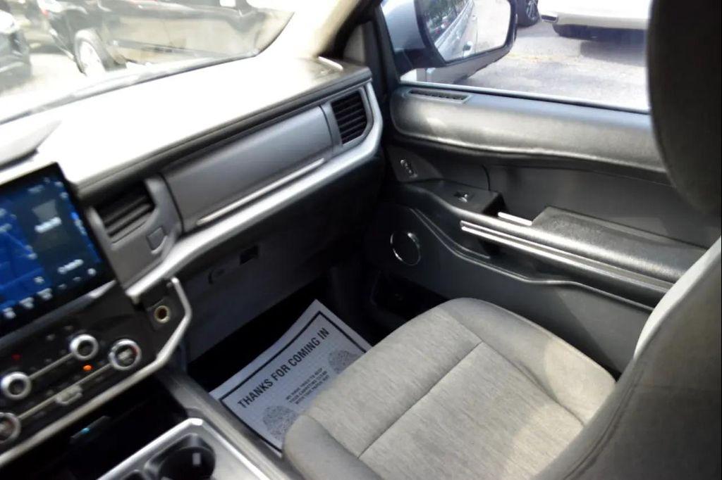 used 2022 Ford Expedition car, priced at $32,995