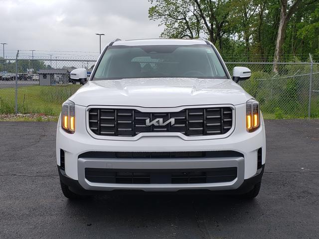 new 2025 Kia Telluride car, priced at $43,205