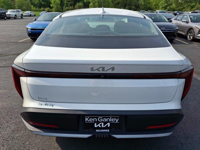 new 2025 Kia K4 car, priced at $23,210