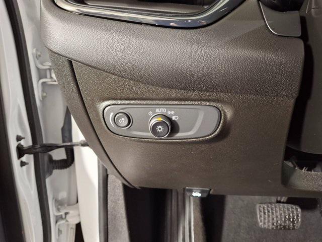 used 2022 Chevrolet Equinox car, priced at $22,500