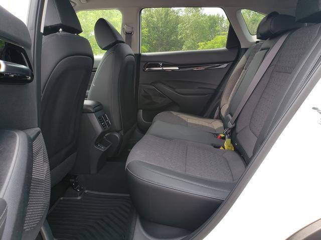 new 2025 Kia Seltos car, priced at $28,040