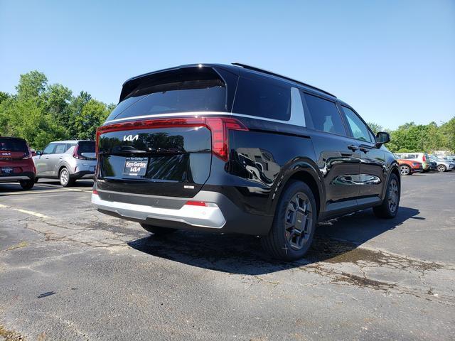 new 2026 Kia Carnival Hybrid car, priced at $44,120