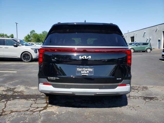 new 2026 Kia Carnival Hybrid car, priced at $44,120
