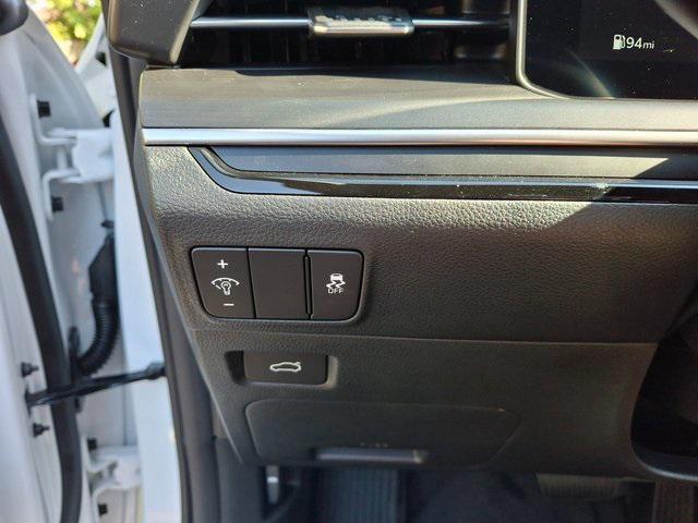 new 2026 Kia K5 car, priced at $39,560