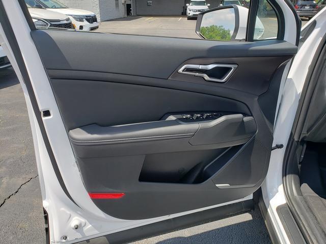 new 2026 Kia Sportage car, priced at $32,930
