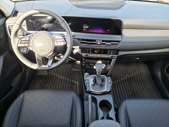 new 2025 Kia Seltos car, priced at $29,540
