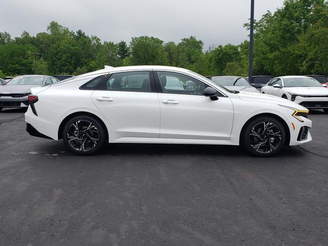 new 2025 Kia K5 car, priced at $30,825