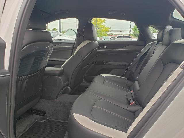 new 2025 Kia K5 car, priced at $30,825