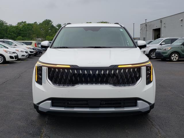 new 2026 Kia Carnival Hybrid car, priced at $44,385