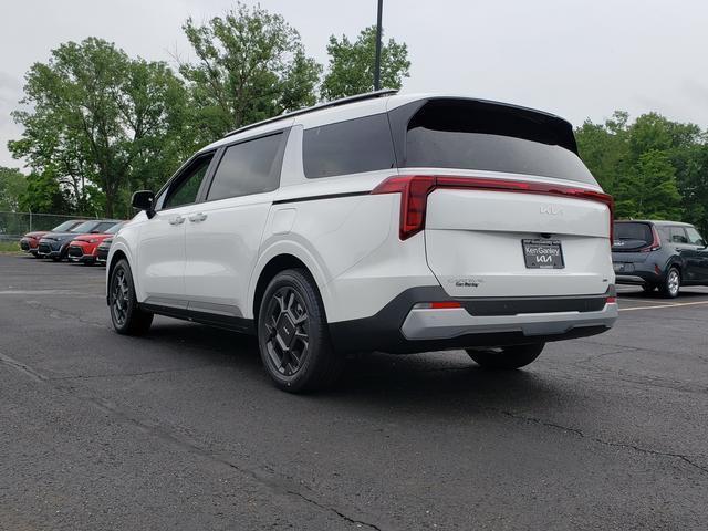 new 2026 Kia Carnival Hybrid car, priced at $44,385