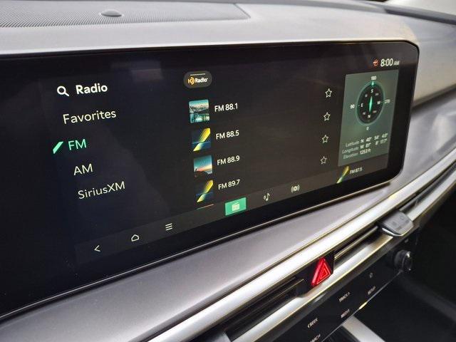 new 2026 Kia Sorento car, priced at $33,200