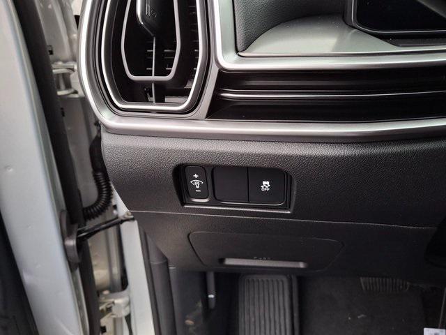 new 2026 Kia Sorento car, priced at $33,200