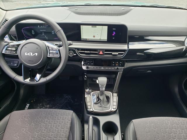 new 2025 Kia Seltos car, priced at $28,040