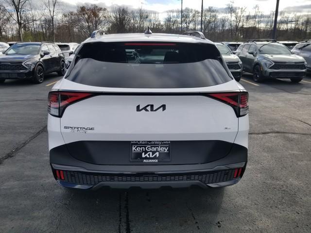 new 2025 Kia Sportage car, priced at $32,860