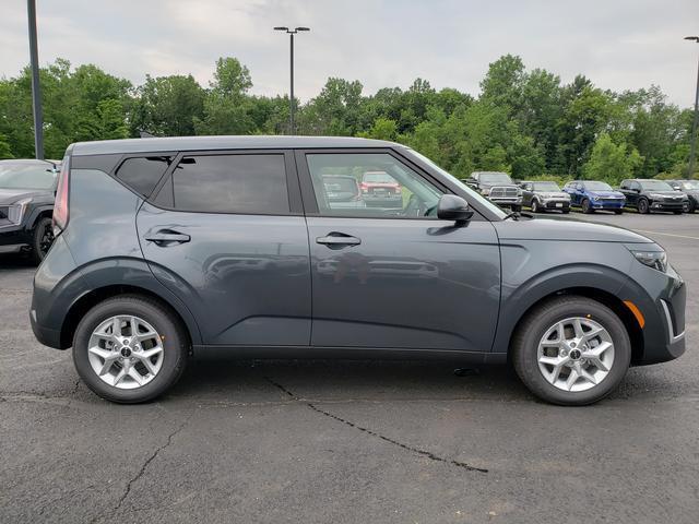 new 2025 Kia Soul car, priced at $21,440