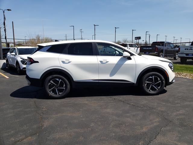 new 2025 Kia Sportage Hybrid car, priced at $29,660