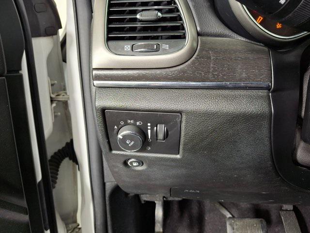 used 2018 Jeep Grand Cherokee car, priced at $13,900