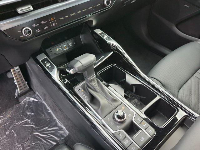 new 2025 Kia Sorento car, priced at $45,425