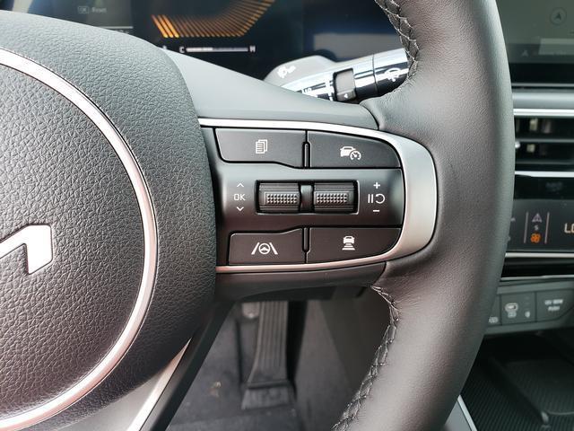 new 2025 Kia K5 car, priced at $30,325