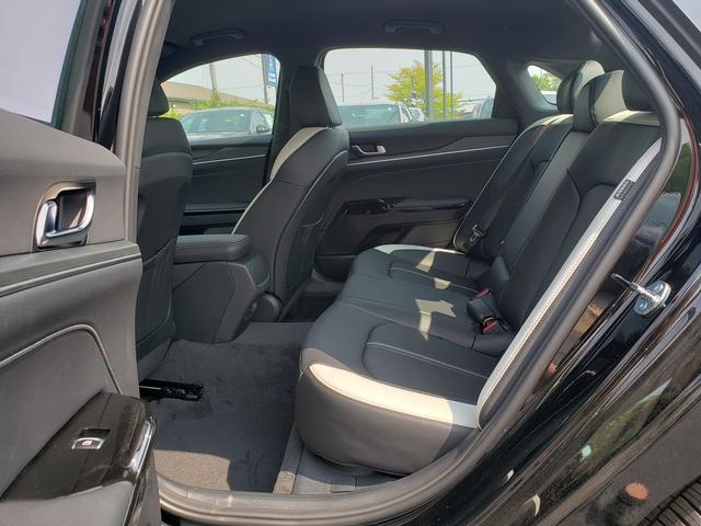 new 2025 Kia K5 car, priced at $30,325