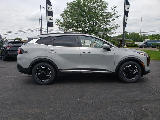 new 2026 Kia Sportage car, priced at $33,060
