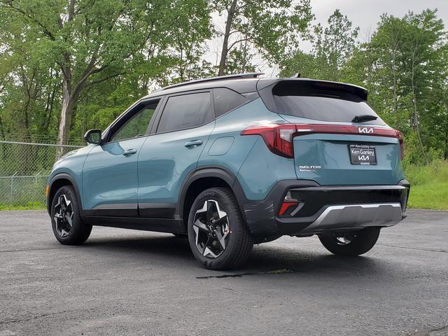 new 2025 Kia Seltos car, priced at $28,040