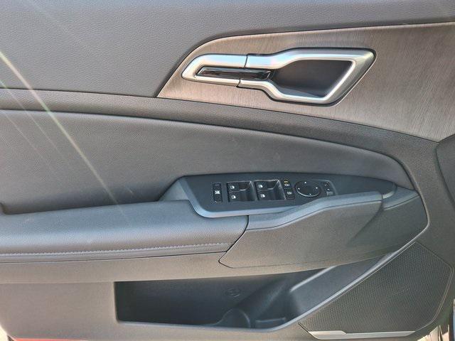 new 2026 Kia Sportage car, priced at $34,015