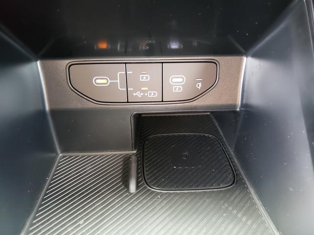 new 2025 Kia Sorento car, priced at $37,920