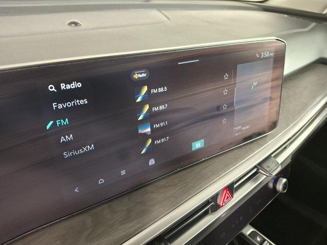 used 2024 Kia Sorento car, priced at $33,500