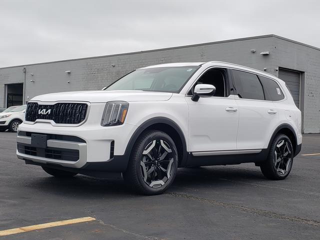 new 2025 Kia Telluride car, priced at $46,100