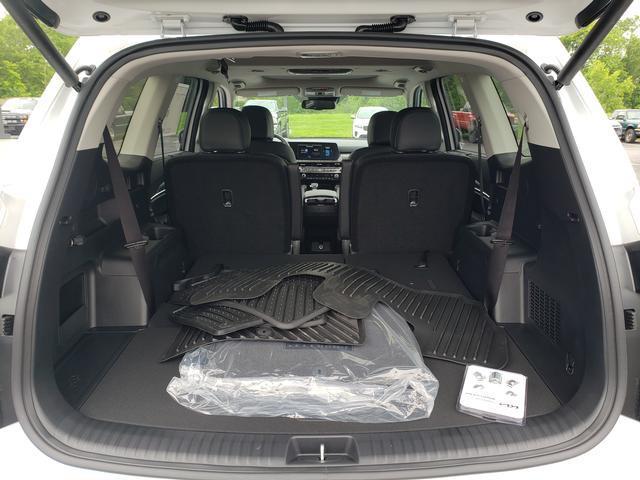 new 2025 Kia Telluride car, priced at $46,100