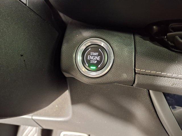 used 2023 Buick Envision car, priced at $28,700