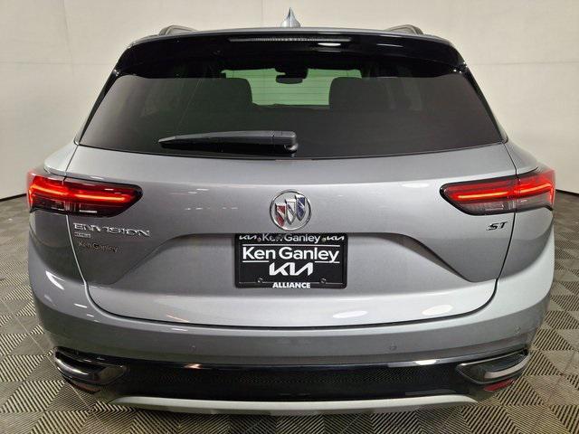 used 2023 Buick Envision car, priced at $28,700