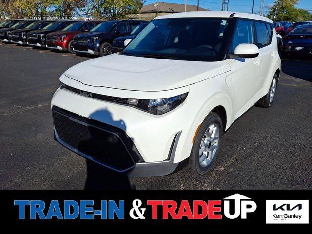 new 2025 Kia Soul car, priced at $22,030