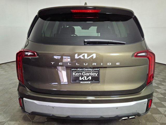 used 2024 Kia Telluride car, priced at $34,900